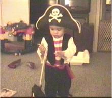 pirate3-03.jpg (8186 bytes)