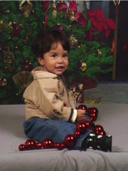 X-MAS02-PIC4.jpg (19941 bytes)