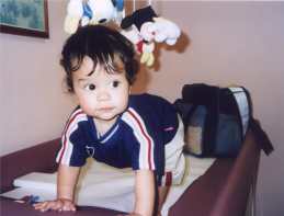 disney02-15R.jpg (6448 bytes)