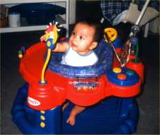 NOV-2001-SAUCER2R.jpg (7139 bytes)