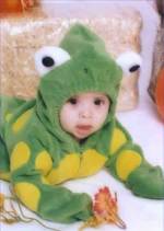 Ribbet! Ribbet!  What a cute lil frog!