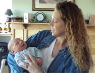 sc2-laddmom-mvc803l.jpg (8822 bytes)